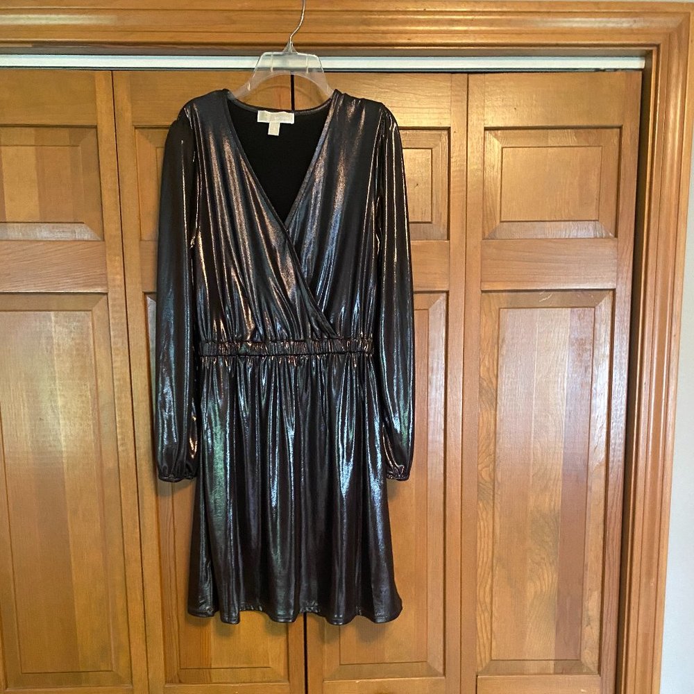 Metallic V-neck dress
